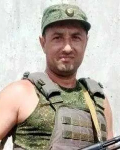 Бондарь Николай
