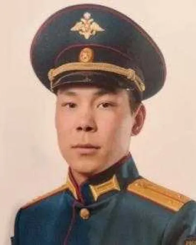 Эрднеев Александр