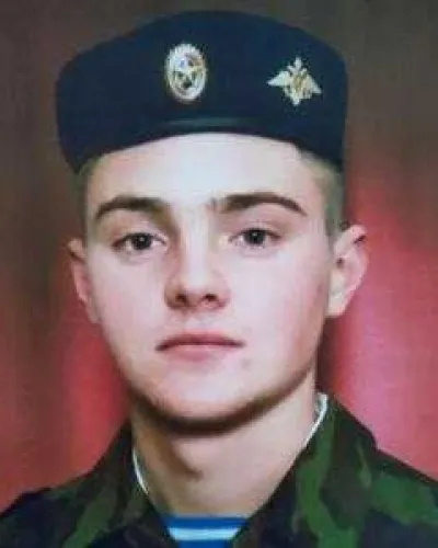 Сенцов Артём