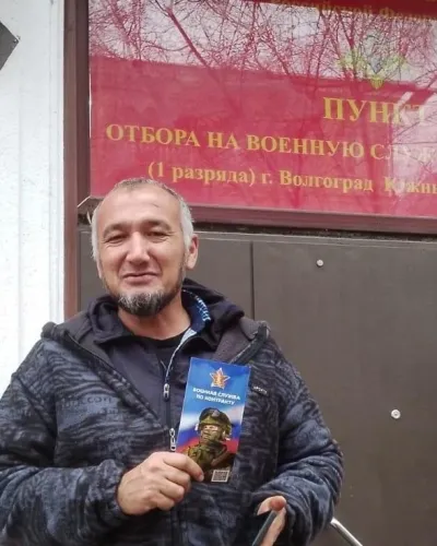 Усмонов Джурабек